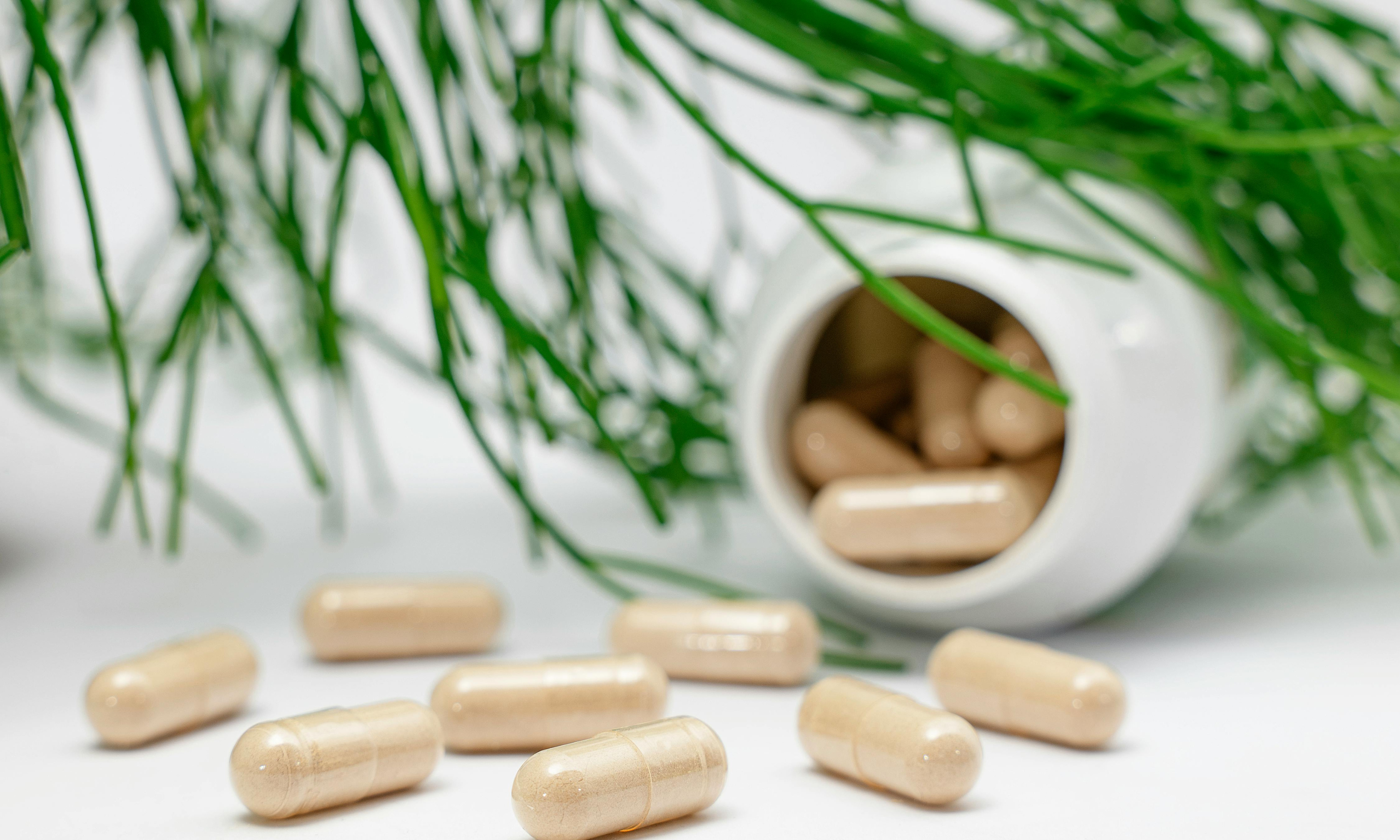 Clean Supplements Guide: What Every Label Reveals